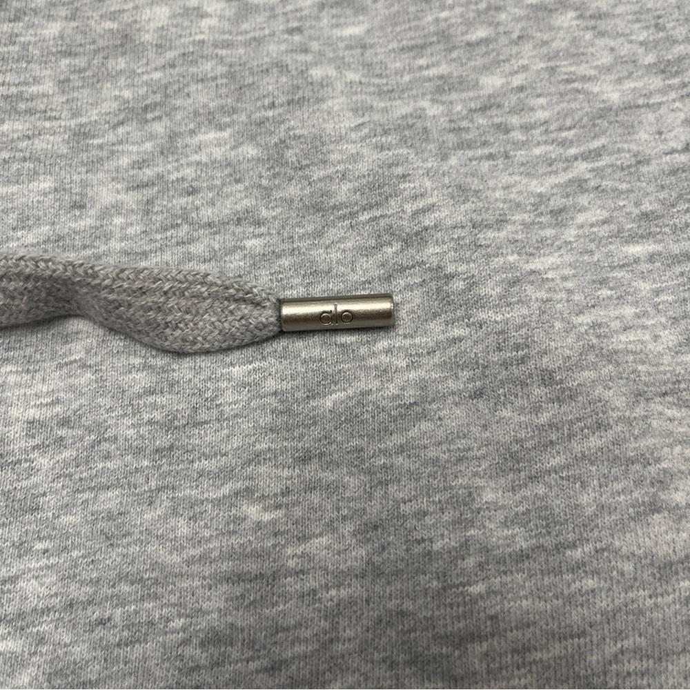 ALO Yoga Unisex Gray Zip-Up Hoodie and Jogger Set - Picture 3 of 16